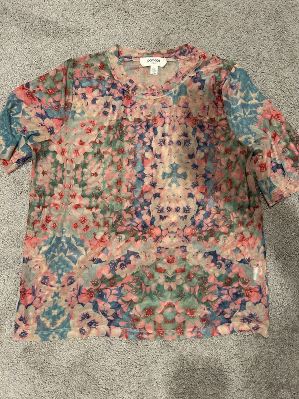 Porridge Floral Short Sleeve Crewneck Top in Multicolor
